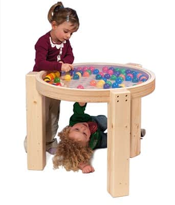 משחקי שולחן | Spieltische